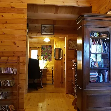 4 A 6 Pers A La Campagne 15 Mn Plages Et Ajaccio Grand Terrain Arbore Calme Assure Afa