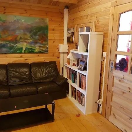 4 A 6 Pers A La Campagne 15 Mn Plages Et Ajaccio Grand Terrain Arbore Calme Assure *