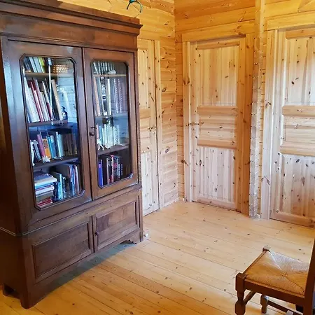 4 A 6 Pers A La Campagne 15 Mn Plages Et Ajaccio Grand Terrain Arbore Calme Assure Prázdninový dům