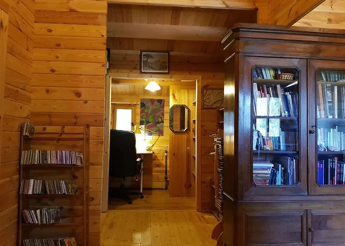 4 A 6 Pers A La Campagne 15 Mn Plages Et Ajaccio Grand Terrain Arbore Calme Assure Afa